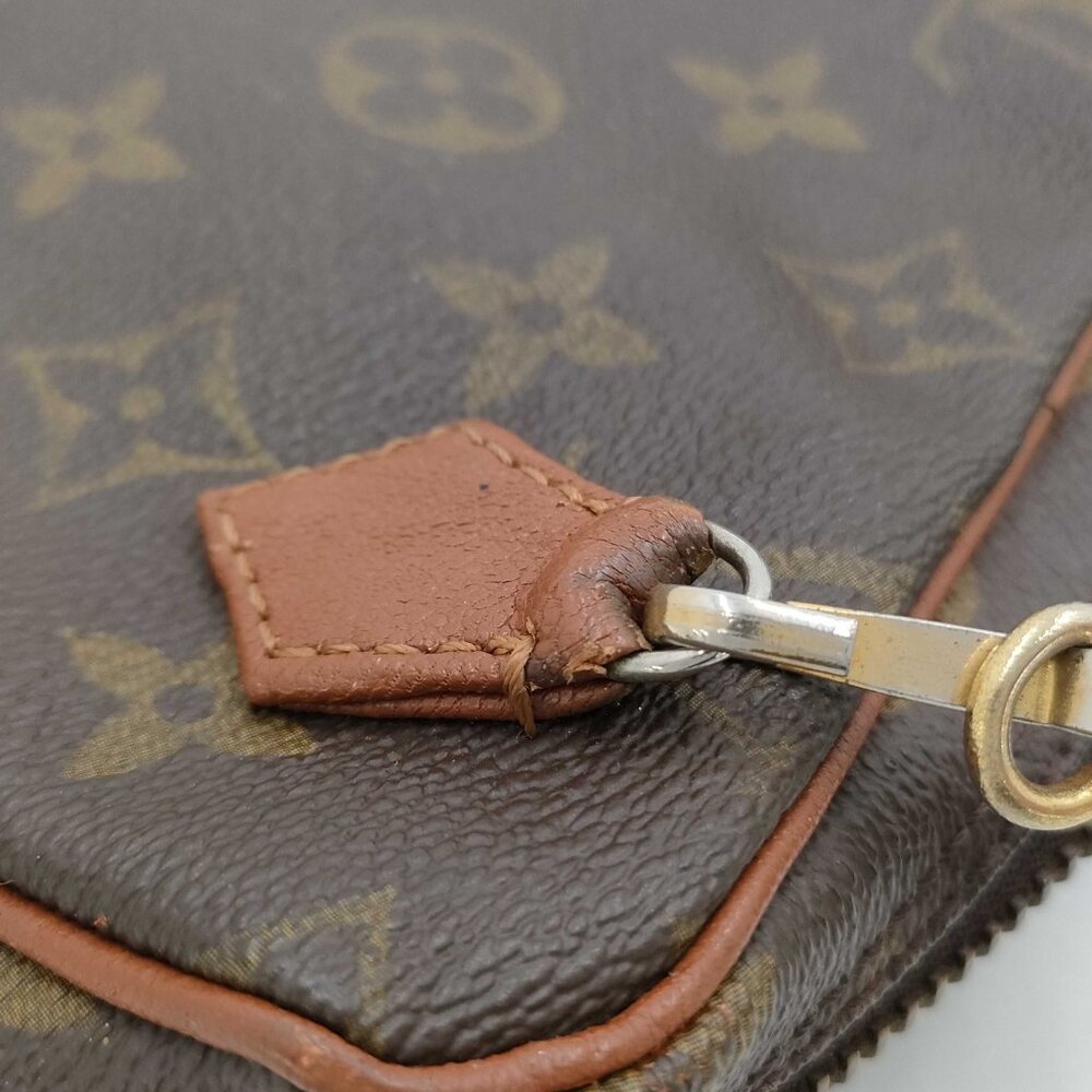 LV #R Vintage Classic Monogram Danube Small Crossbody Bag - Picture 5 of 10
